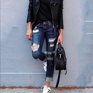 NWT Dark Wash Distressed Skinny Jeans